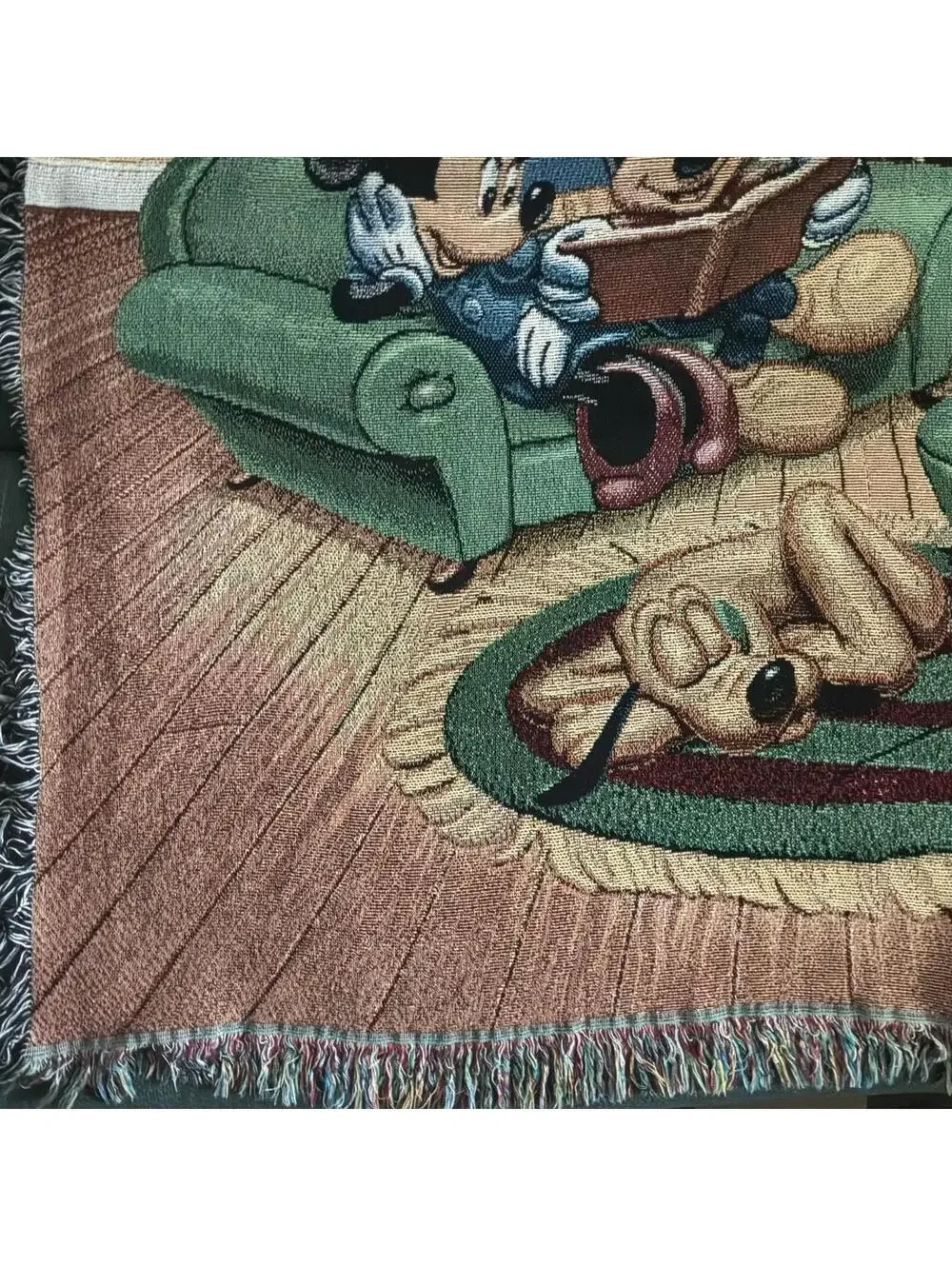 Disney Woven Tapestry Blanket Mickey Minnie Pluto Donald Goofy Walt Disney World